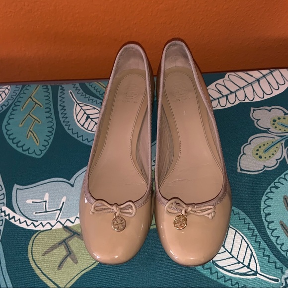 Tory Burch Shoes - ‼️Merorial Special ‼️ Tory Burch Pumps Size 9.5M
